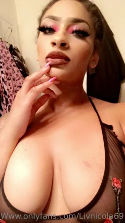 livnicole69 Onlyfans leaked Full Rip (User Request) ( 417.5 MB )